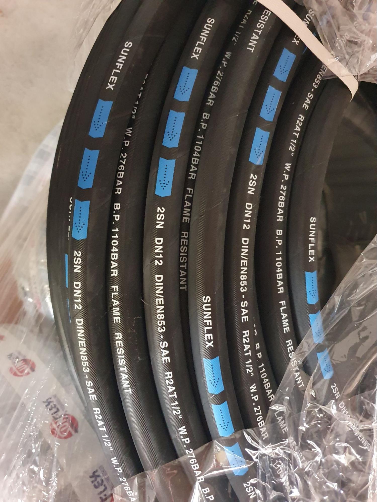 Đặc điểm của ống thủy lực 2 lớp kẽm SUNFLEX