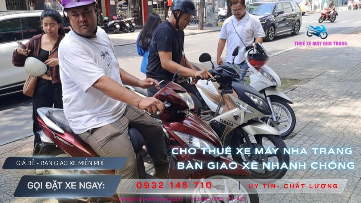 khach-tay-thue-xe-may-nha-trang