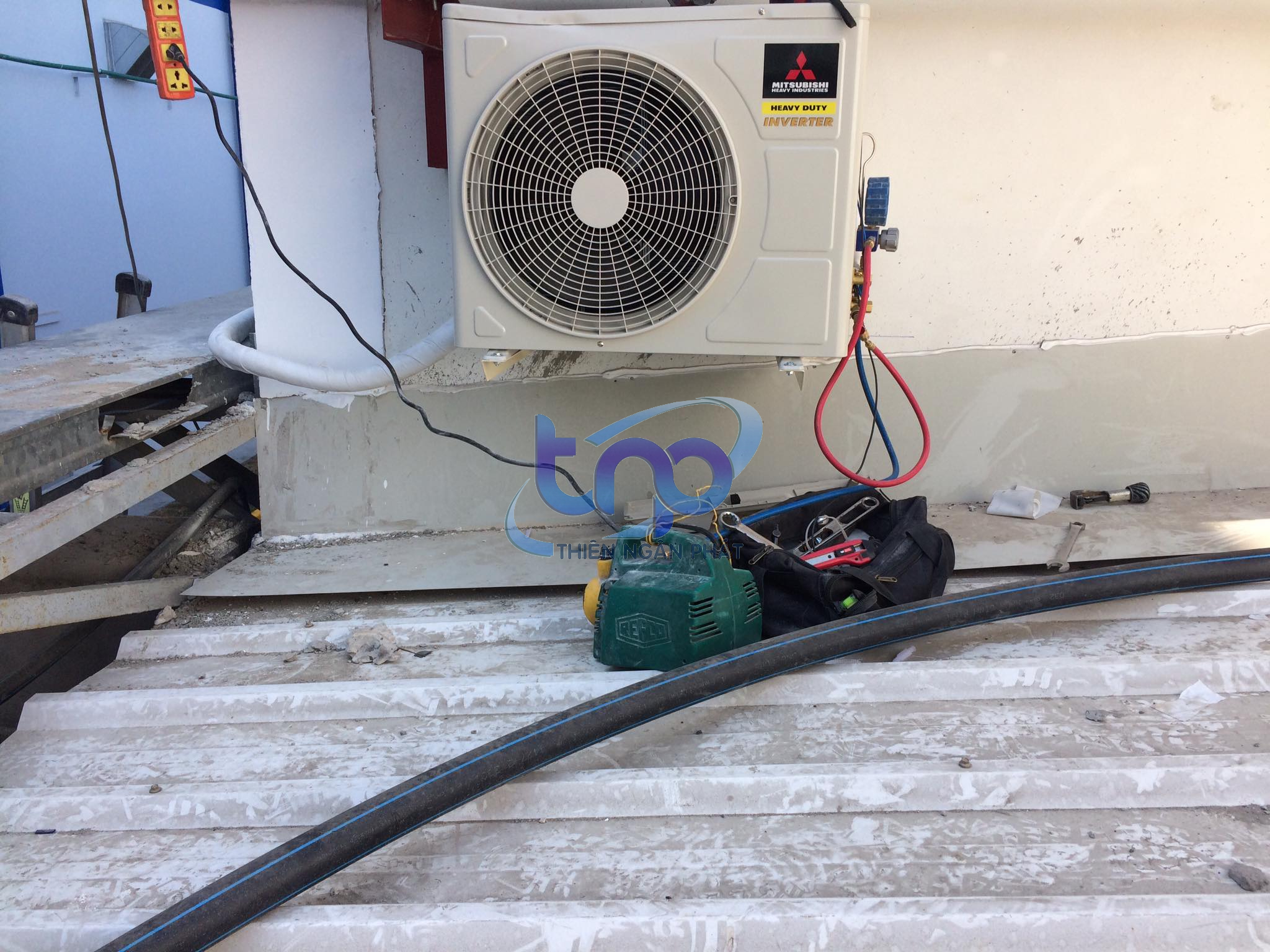 Thi công chuyên nghiệp - đúng chuẩn kỹ thuật được hiện bởi đội ngũ Thiên Ngân Phát