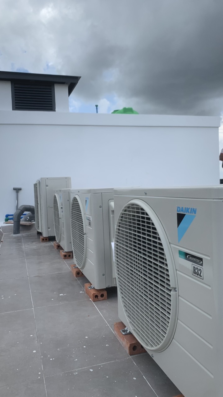 Máy lạnh âm trần Daikin kiểu dáng thanh lịch