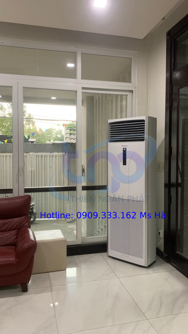 Khách chọn máy lạnh tủ đứng Daikin inverter