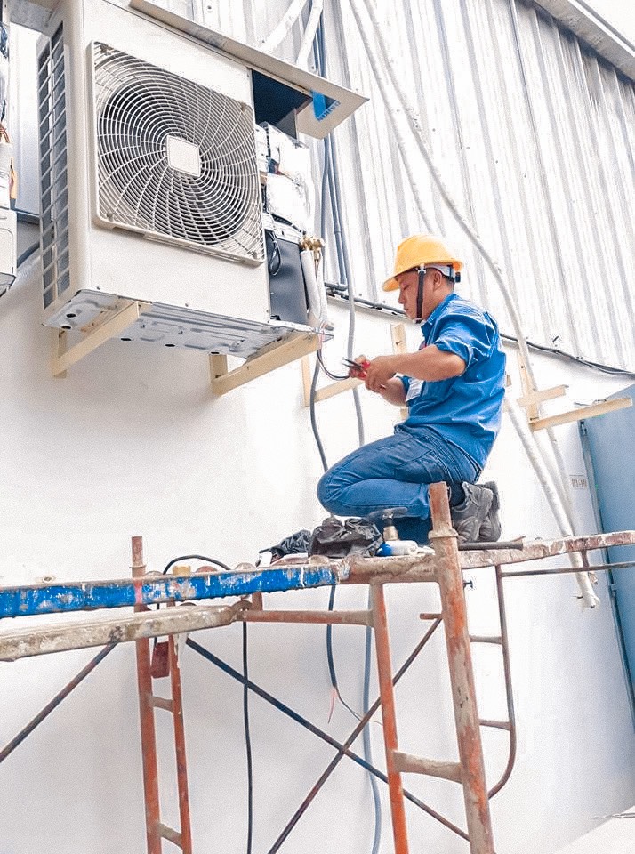 thi công máy lạnh âm trần Daikin